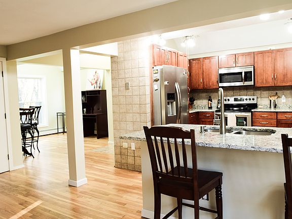 new granite and appliances