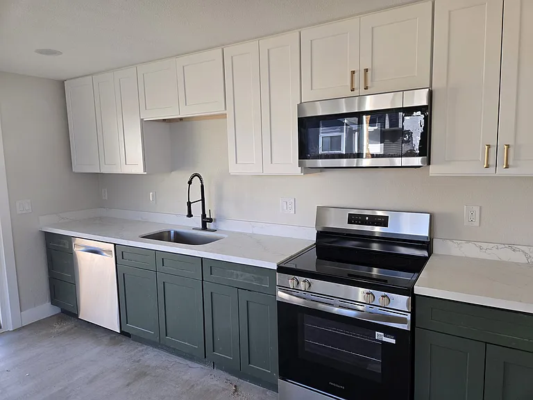 9940 W 59th Pl #4 — Photo 3