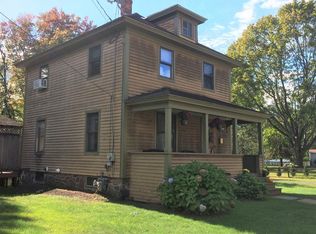 44 Silver St, Greenfield, MA 01301