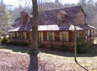 135 Whispering Creek Dr, King, NC 27021