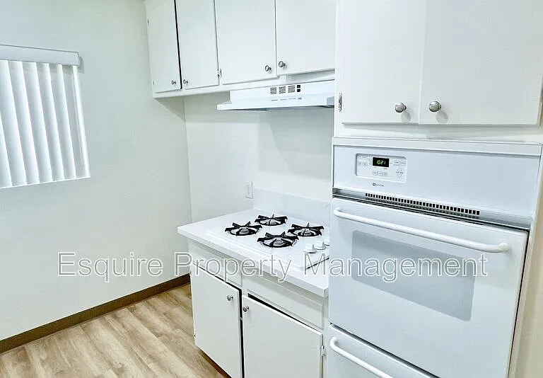 1750 Ventura Blvd #1C — Photo 6