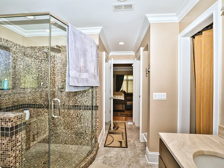 5044 Coyle Ave — Photo 37