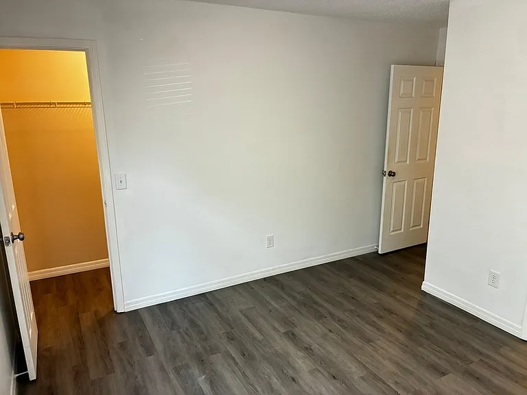 5640 Ansley St #106 — Photo 15