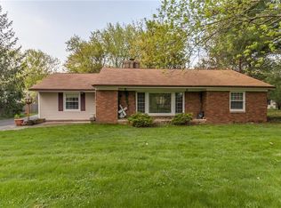 1219 Royalwood Rd, Broadview Heights, OH 44147
