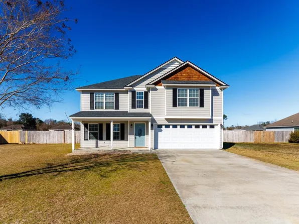 37 N Moody Dr, Ray City, GA 31645