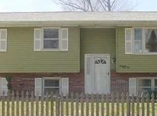 1744 Ridgely Rd, Edgewater, MD 21037