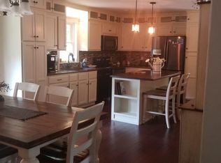 17371 Cherryfield Rd, Drayden, MD 20630