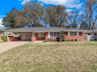 310 Meadowbrook Ln, Shreveport, LA 71105