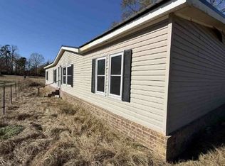 794 River Rd, Fayette, MS 39069