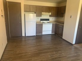 4340 Kennedy Drive - 204