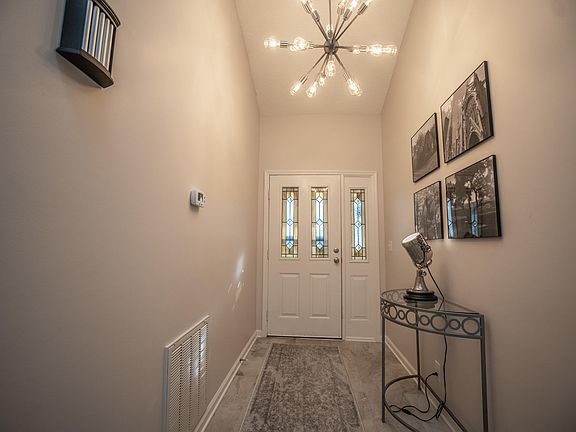 2nd image of 338 Lake Catherine Cir