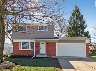 727 Fairwood Blvd, Elyria, OH 44035