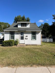 1214 Langeland Ave, Muskegon, MI, 49442