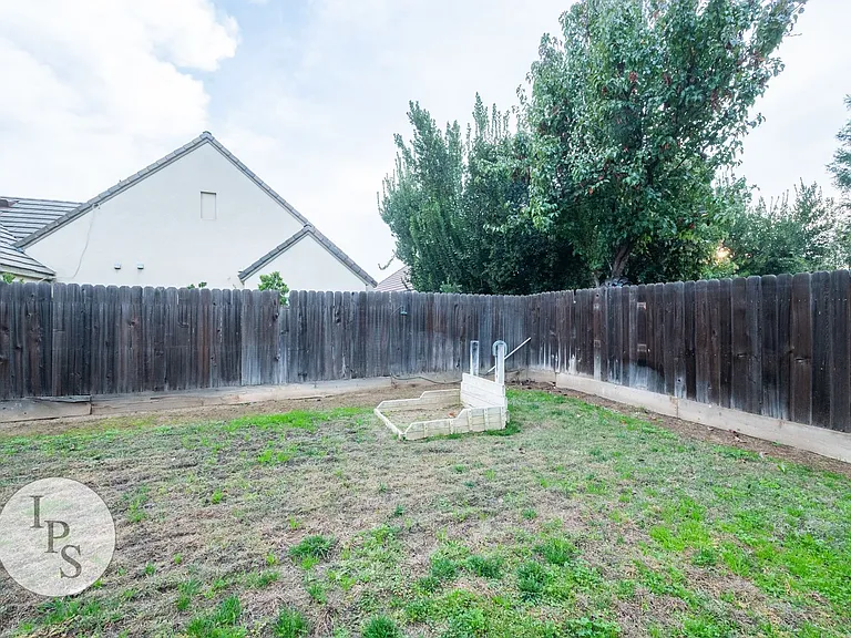 32 W Serena Ave — Photo 26
