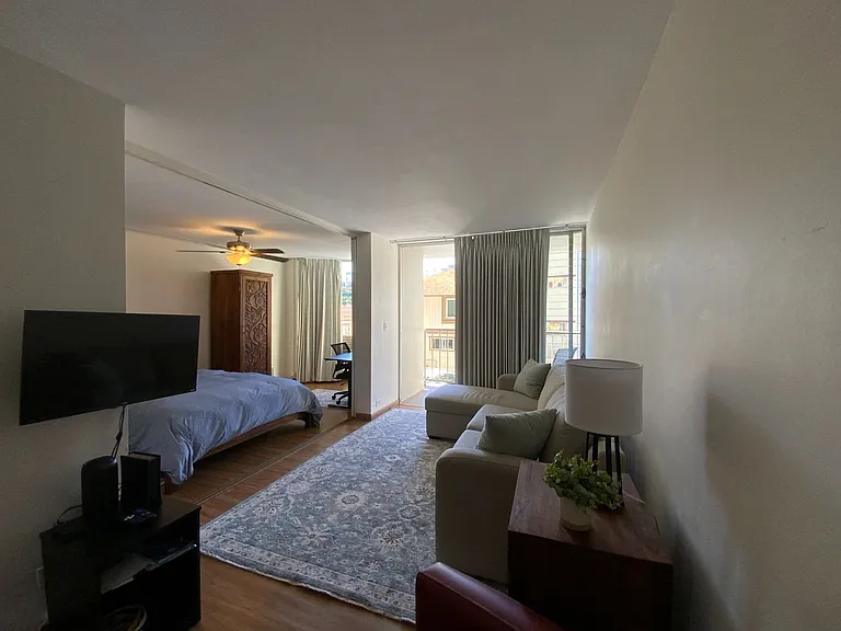 1535 Pensacola St #209 — Photo 5
