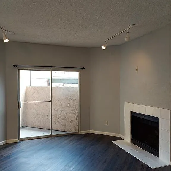 10855 Meadowglen Ln #1108 — Photo 7
