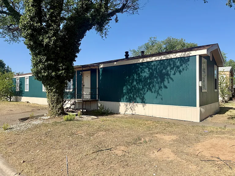 804 S Meredith Ave — Photo 2