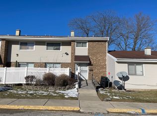 851 White Oak Ln, University Park, IL 60484
