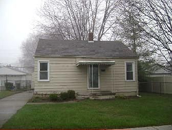 1st image of 22509 Garfield St