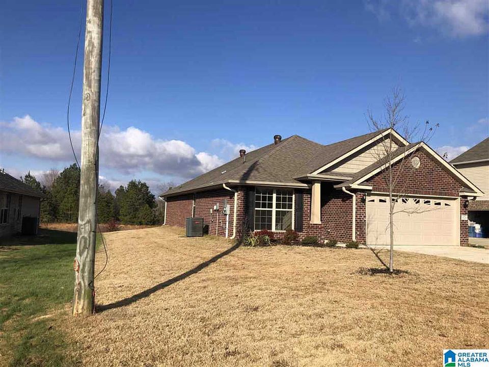 1st image of 920 Brookhaven Dr