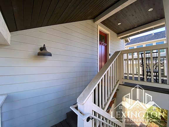 3rd image of 1105 Mormon St #A