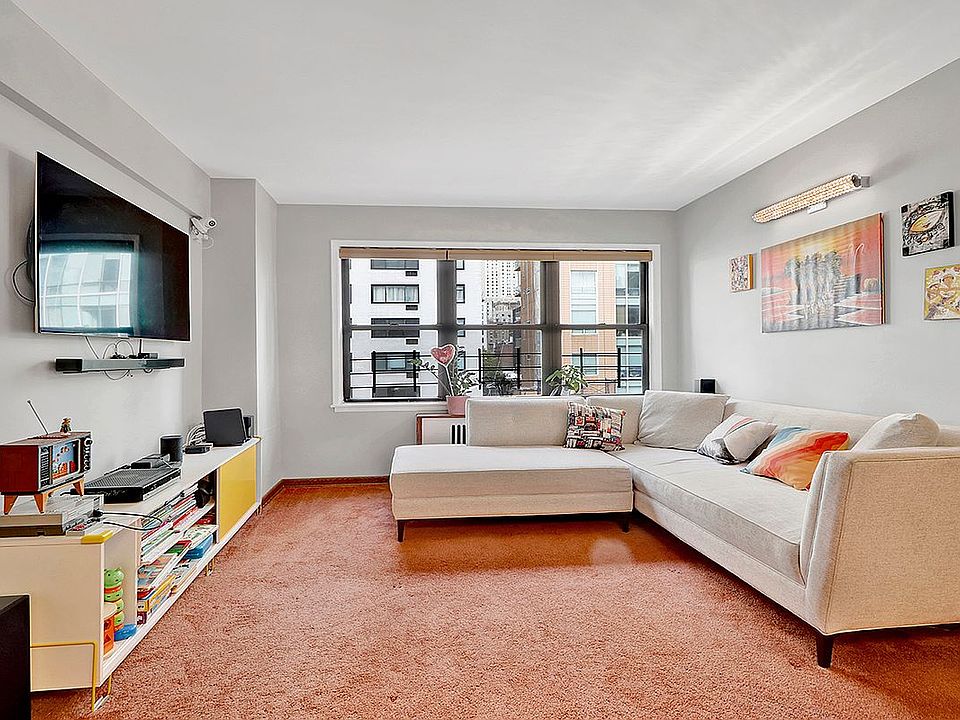 1st image of 301 E 48th St APT 10G