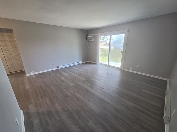 5th image of 2025 Greenway Cross Unit 1