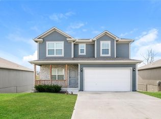 501 Wright St, Pleasant Hill, MO 64080