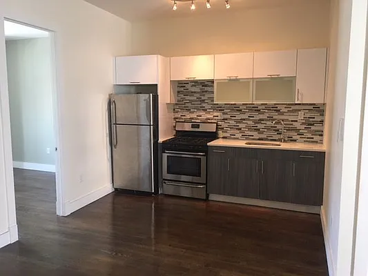 Rented by Yup Realty LLC | media 22