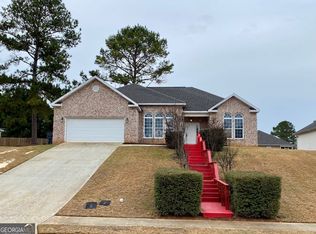 620 Amberley Ct, Kathleen, GA 31047