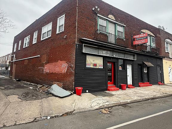 4th image of 6805-07 Marshall Rd