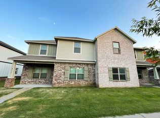 4173 W Santa Maria Ln, Fayetteville, AR 72704