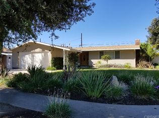 9521 Delco Ave, Chatsworth, CA 91311