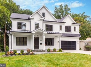 6900 Millwood Rd, Bethesda, MD 20817