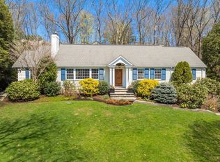 133 Hampshire Rd, Wellesley, MA 02481