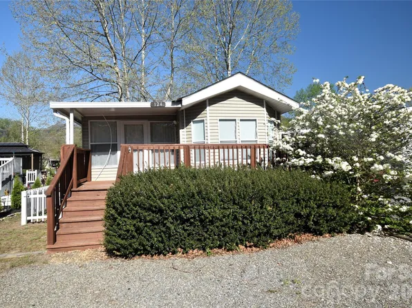 124 Pike Point, Waynesville, NC 28785