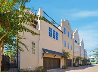 1360 W 25th St, Houston, TX 77008