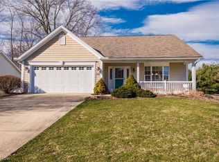 433 Brookpoint St NW, North Canton, OH 44720