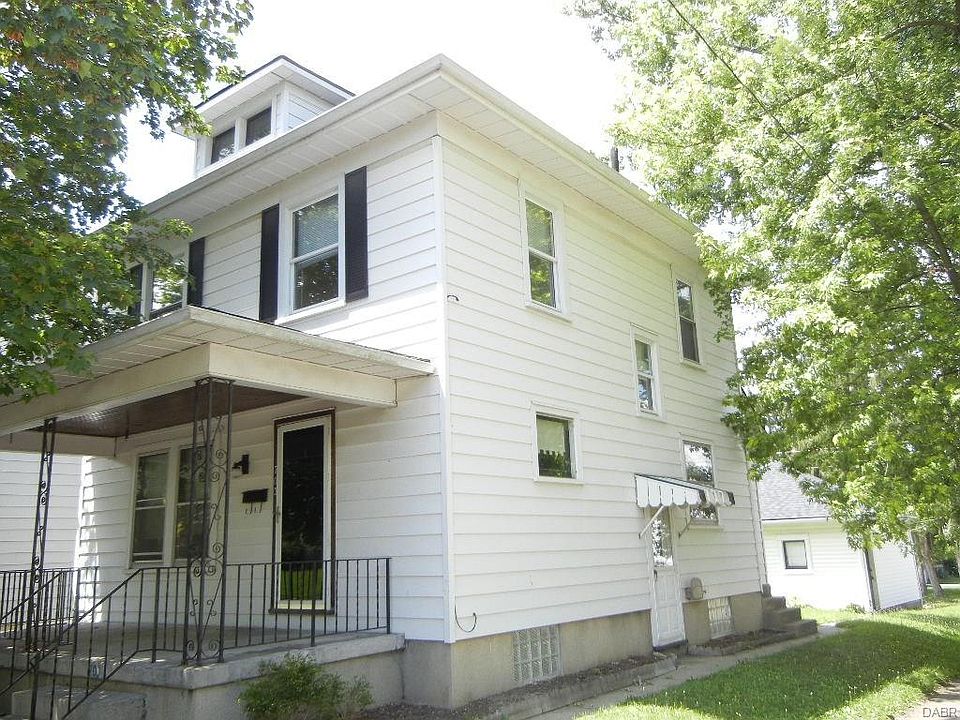 1st image of 703 Wilfred Ave