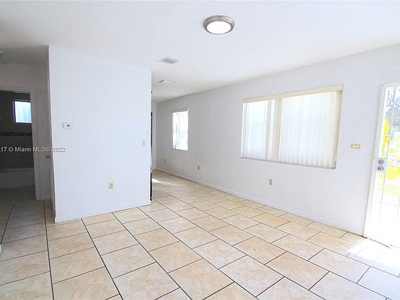 5th image of 0 N Miami Ave