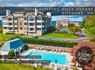 5014 Hunting Hills Sq, Roanoke, VA 24018