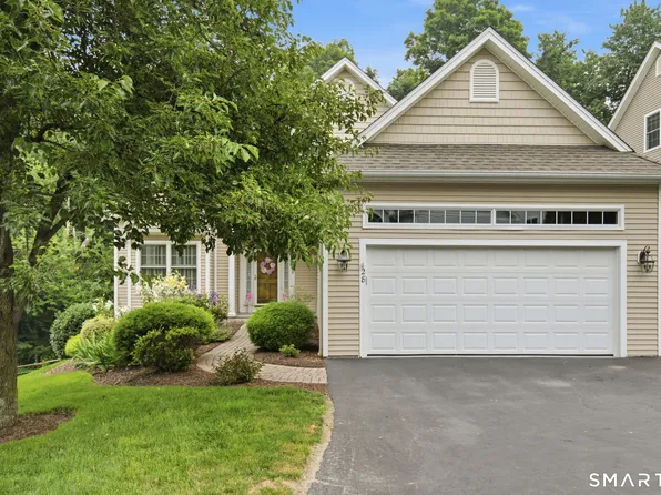 28 Rushbrooke Lane, Shelton, CT 06484