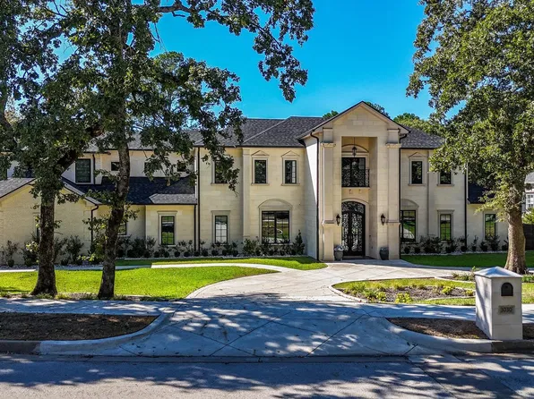 3030 Stonegate Blvd, Tyler, TX 75703