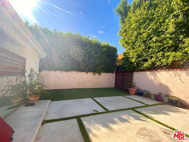 4071 Sawtelle Blvd — Photo 13