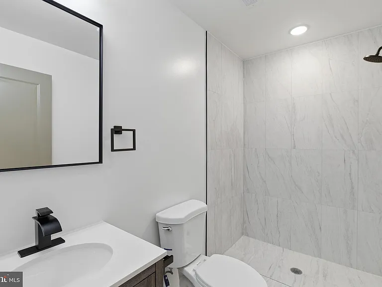 2223 N 22nd St #3 — Photo 9