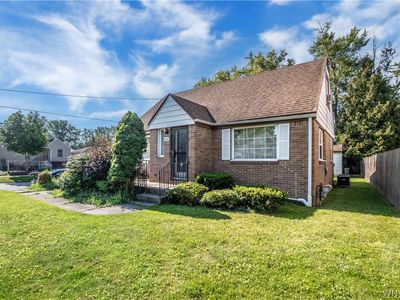 2047 Como Park Blvd, Lancaster, NY, 14086