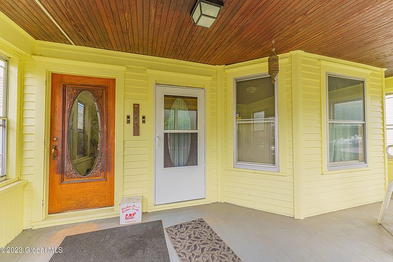 3rd image of 5 Marinello Terrace