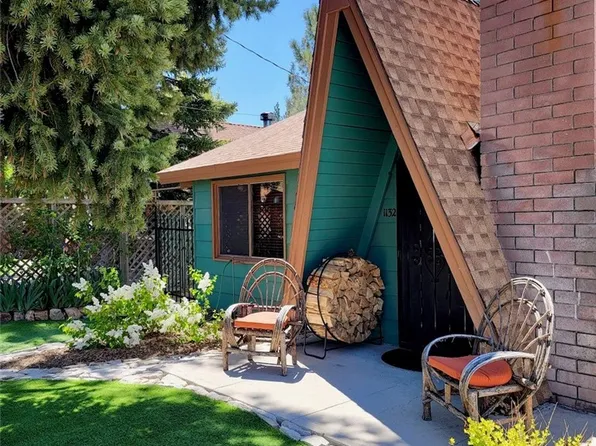 1132 W Aeroplane Blvd, Big Bear City, CA 92314