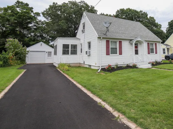 29 Lincoln Street, North Haven, CT 06473