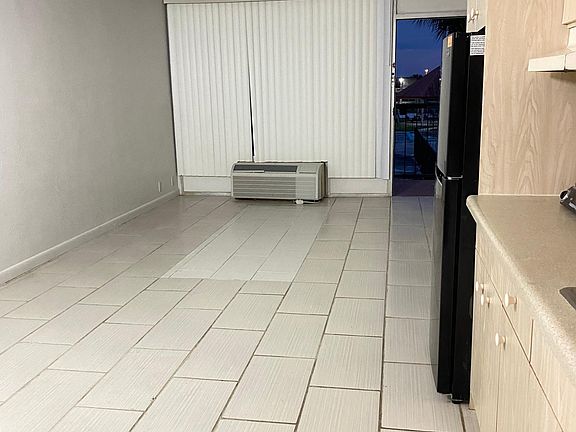 4th image of 43420 Highway 27 #222